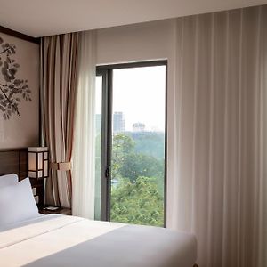 Suite Balcony Lake View